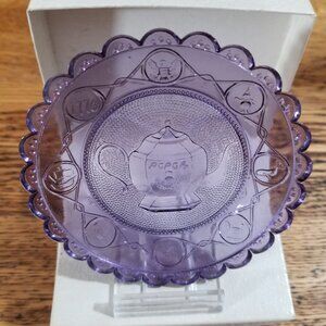 Pairpoint Amethyst Glass Souvenir Cup Plate – Teapot Motif – 3.5” – Patriotic